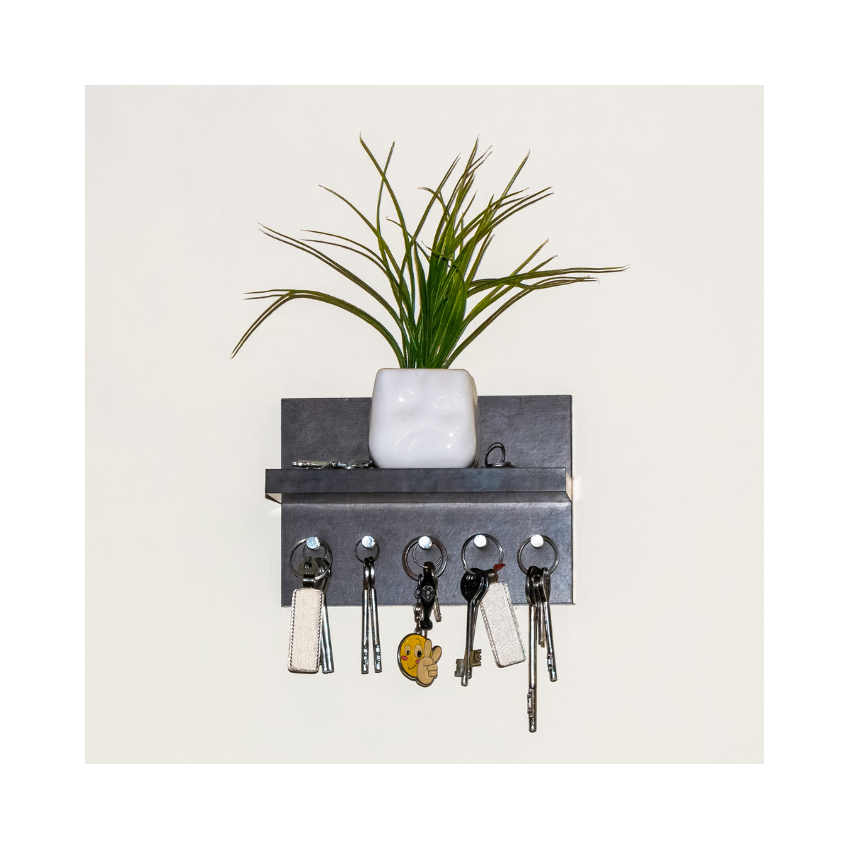Wooden Key Holder - Image 5
