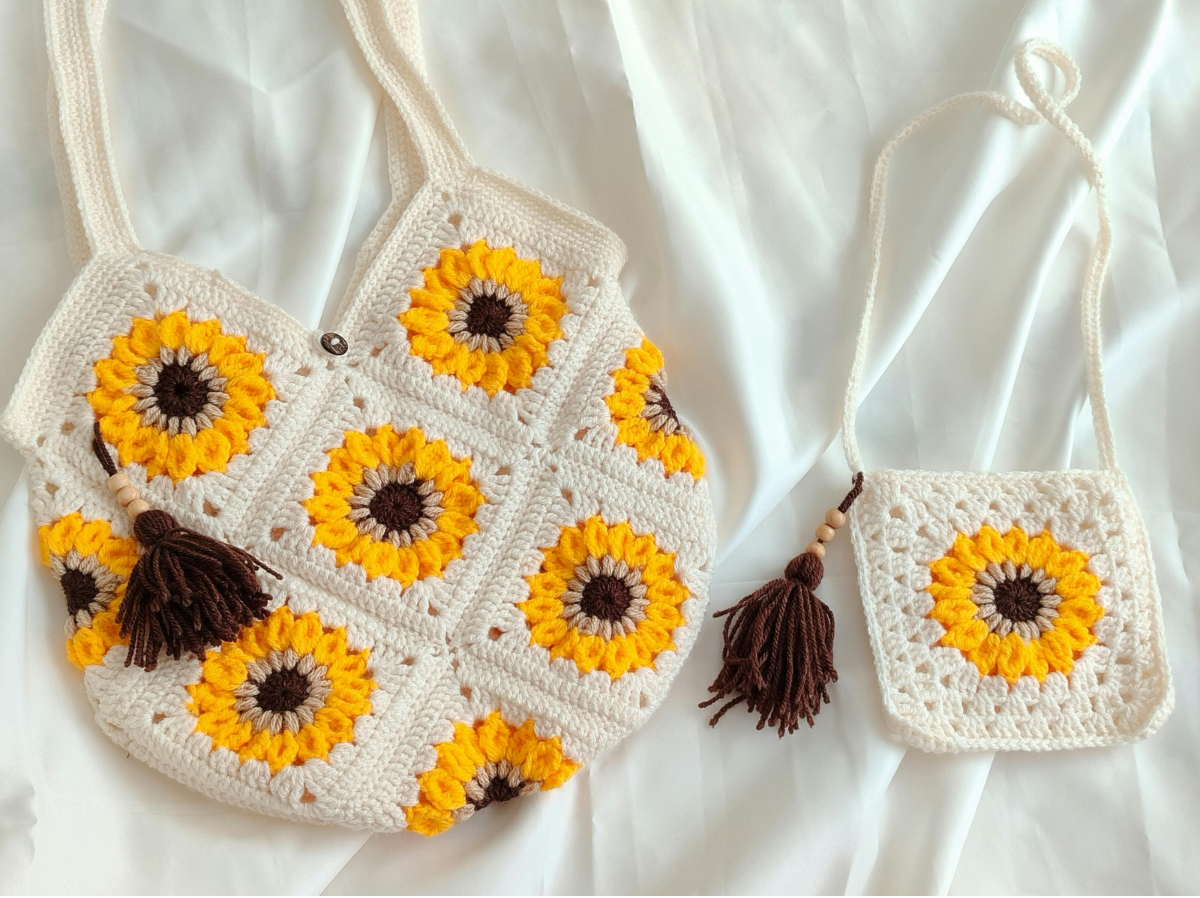 Crochet Flower Bouquet - Image 3